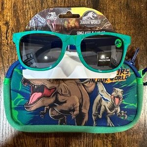 Jurassic World Kids Sunglasses With Case Set NWT 3+ years